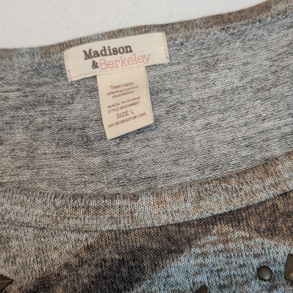 Madison & Berkeley 3/4 Sleeve Wide Collar Sweater w/ Stud Accents Size Large